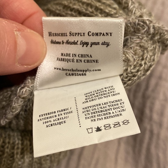 Herschel hat . - Picture 9 of 10